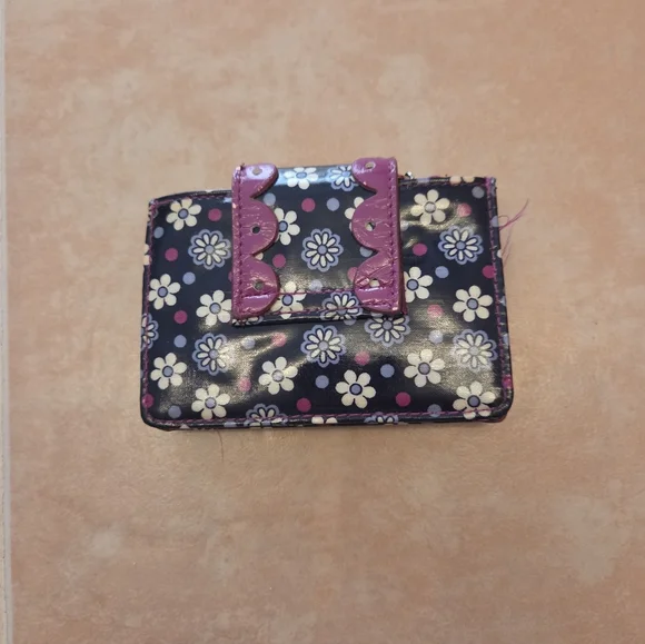 Vera Bradley Floral Wallet - Picture 2 of 6